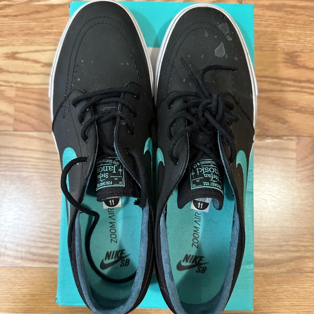 Nike SB zoom Stefan Janoski Black and Aqua Skate Shoes (Tiffany diamond color)